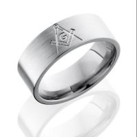 mens-wedding-band-Simsbury-CT-Bill-Selig-Jewelers-LASH-titanium-8FCOMPASS-Satin