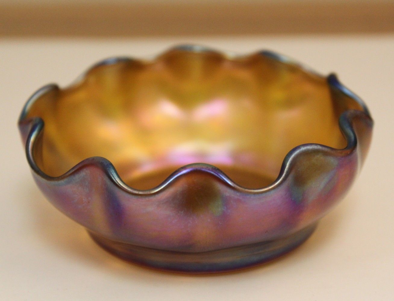 tiffany glass bowl