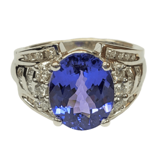 Tanzanite Ring with Diamonds 1172