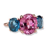 gemstone-ring-cirque-Jane-Taylor-The-Ringmaster-three-stone-ring-pink-grossular--garnet-large-oval-blue
