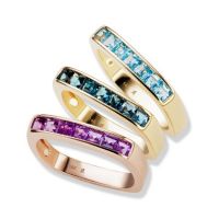 gemstone-ring-cirque-Jane-Taylor-square-rings-with-square-amethyst-London-blue-topaz-blue-topaz-yellow-and-rose-gold